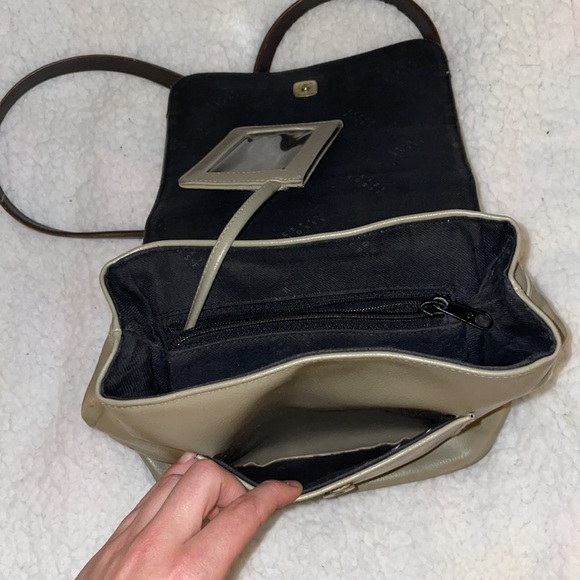 Small leather backpack - Picture 5 of 9